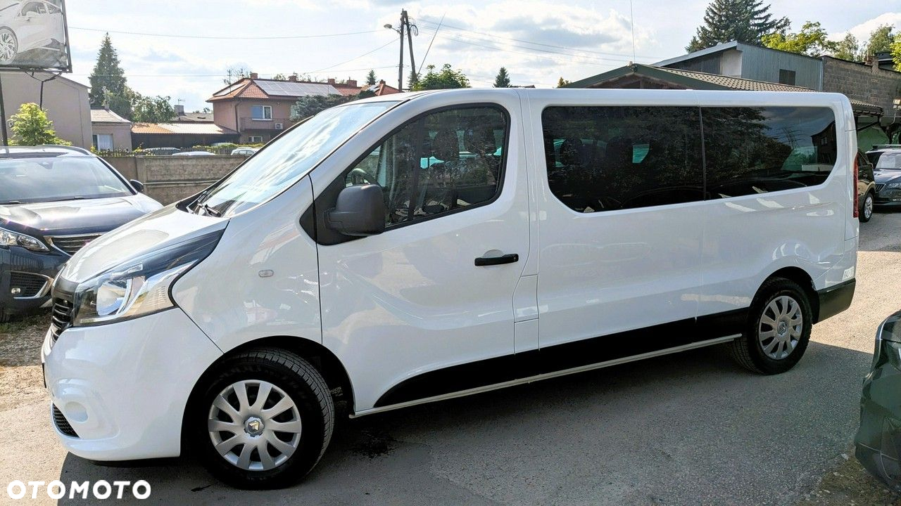 Renault Trafic - 2