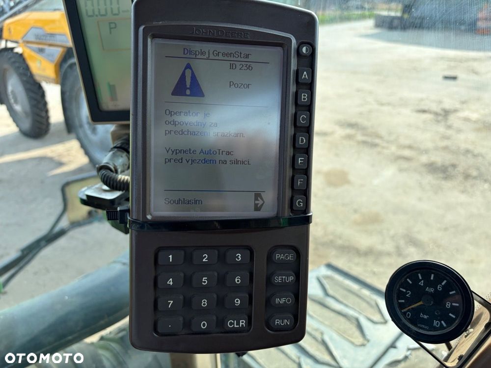 John Deere 9530T - 17