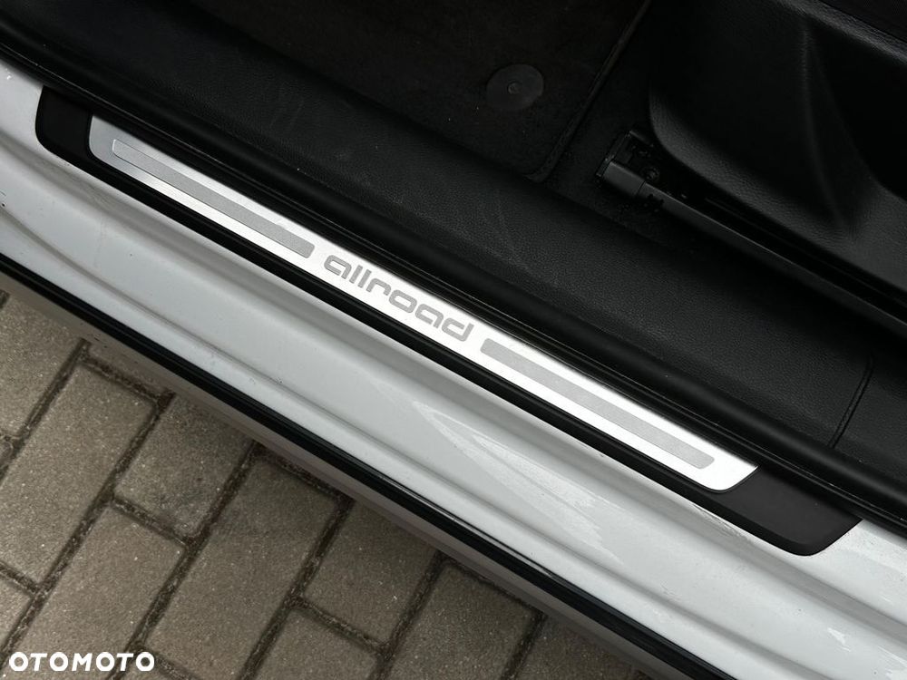 Audi A4 Allroad 40 TDI mHEV Quattro S tronic - 11