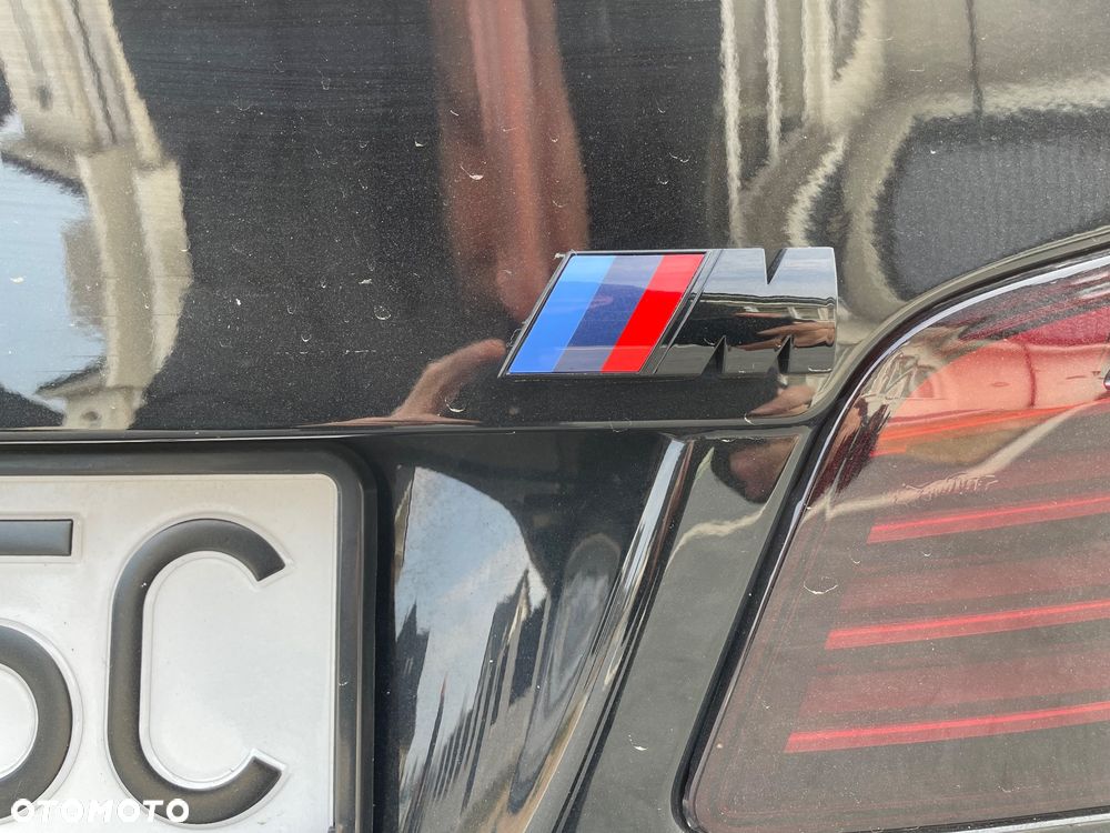 BMW Seria 5 528i xDrive Luxury Line - 35