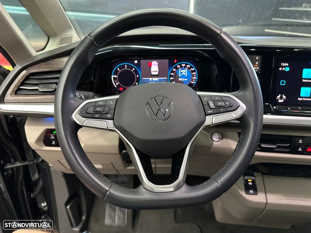 VW Multivan 2.0 TDI Style Longa DSG - 24
