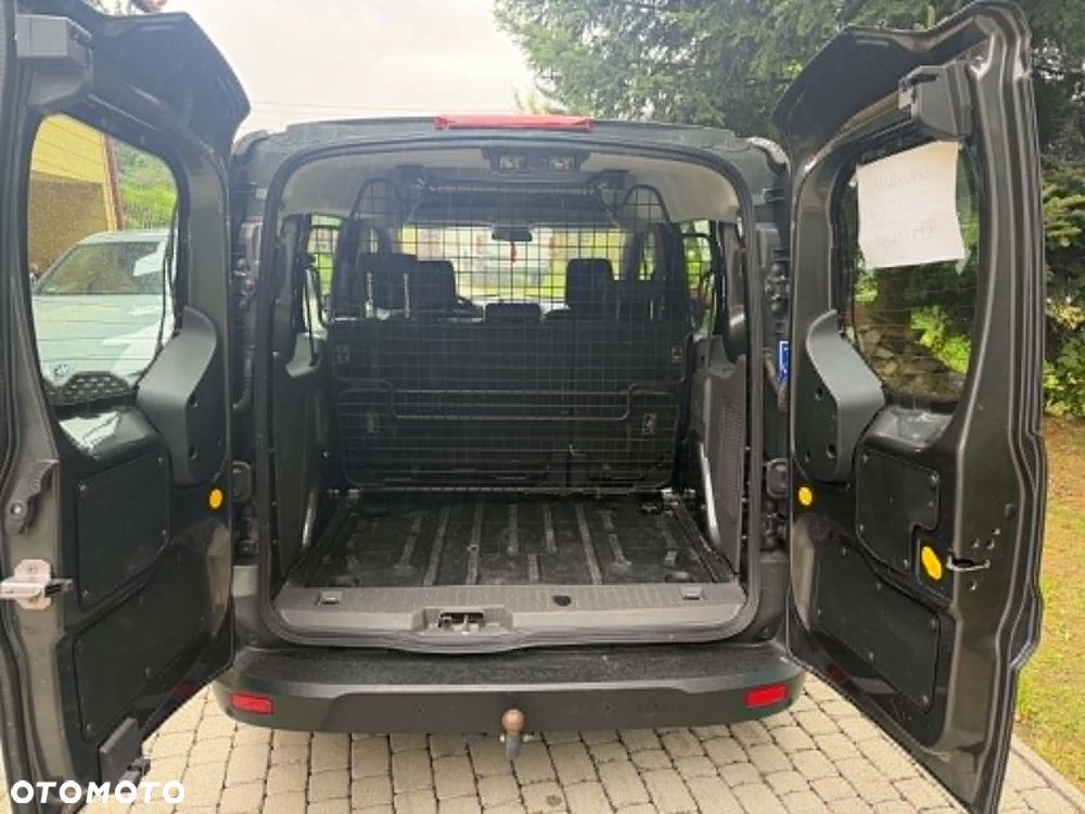 Ford Transit Connect - 7