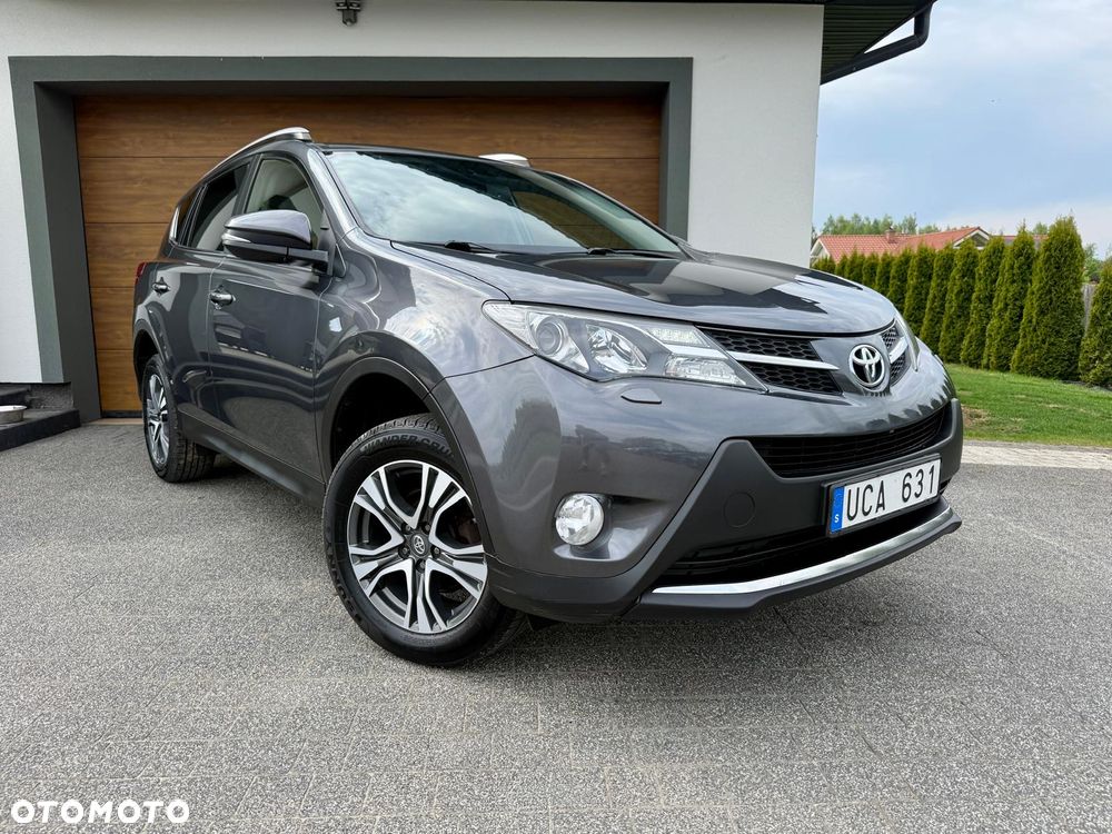 Toyota RAV4 - 8