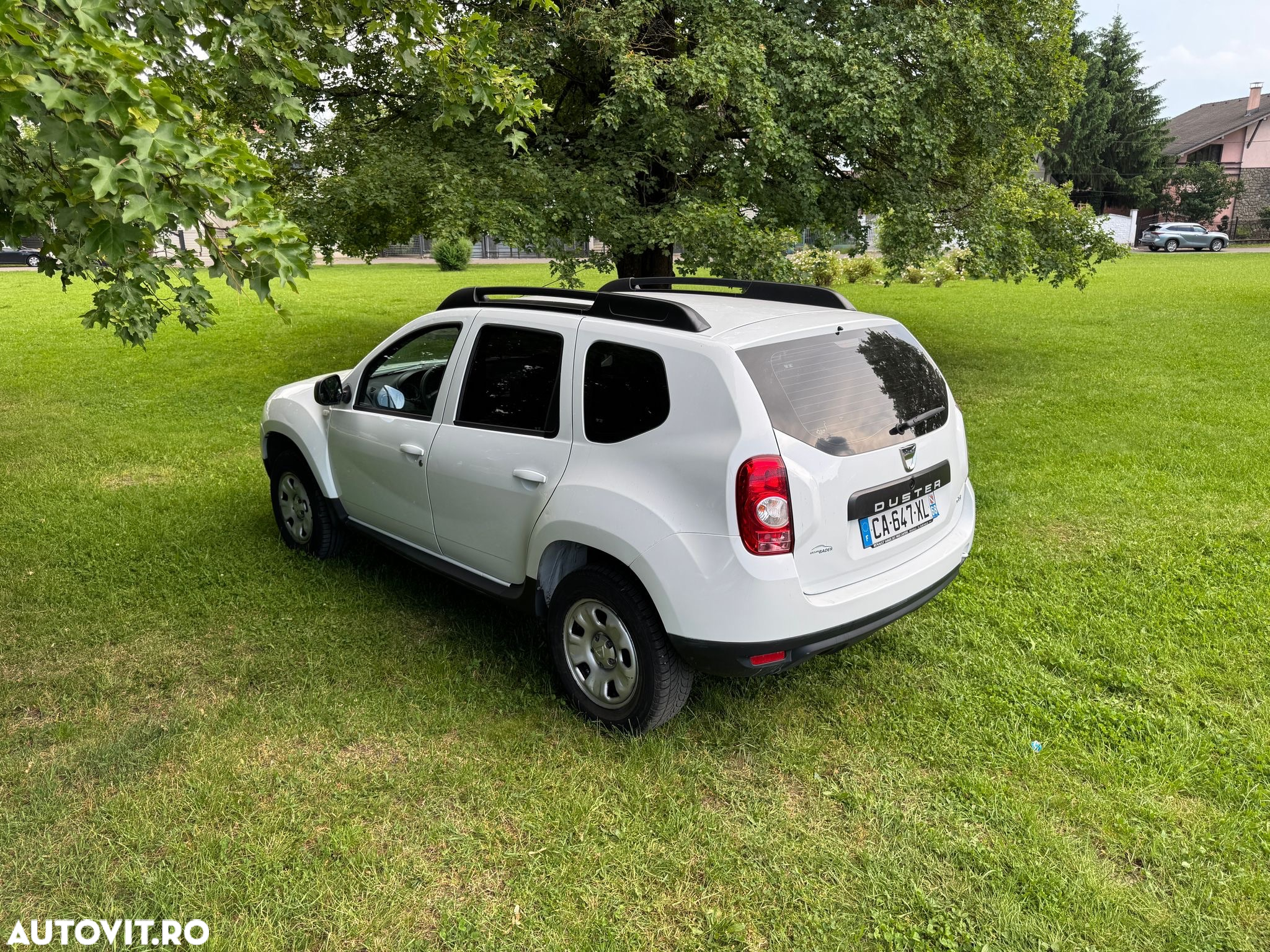 Dacia Duster 1.5 dCi 4x2 Prestige - 4