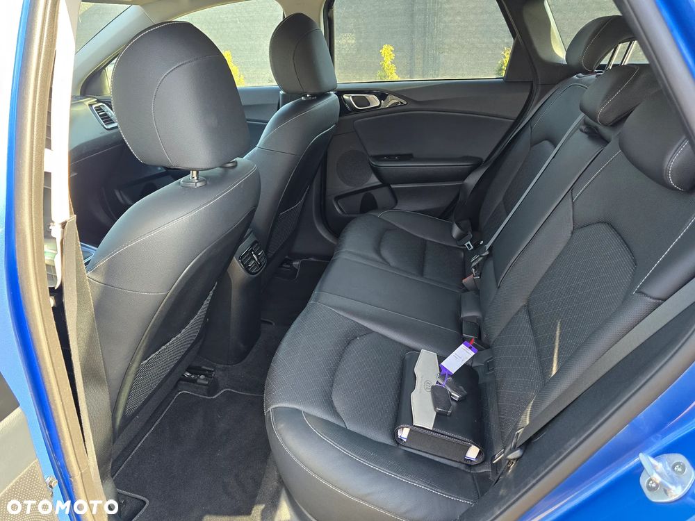 Kia Ceed 1.4 T-GDI M Max DCT - 13