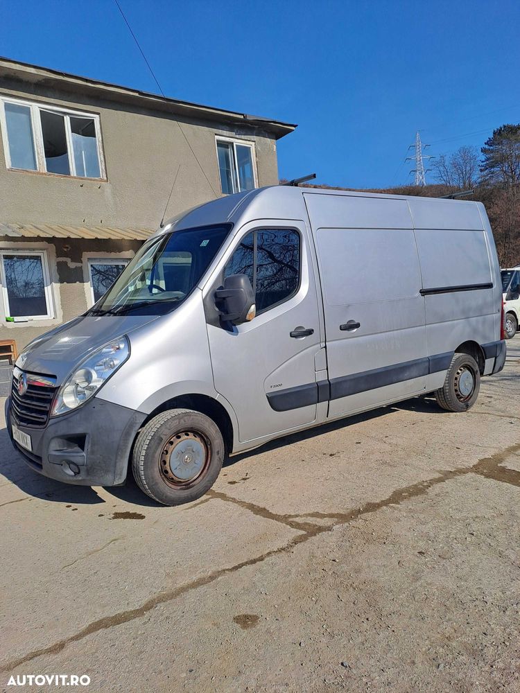 Dezmembrez Opel Movano 2.3 euro 5 - 8