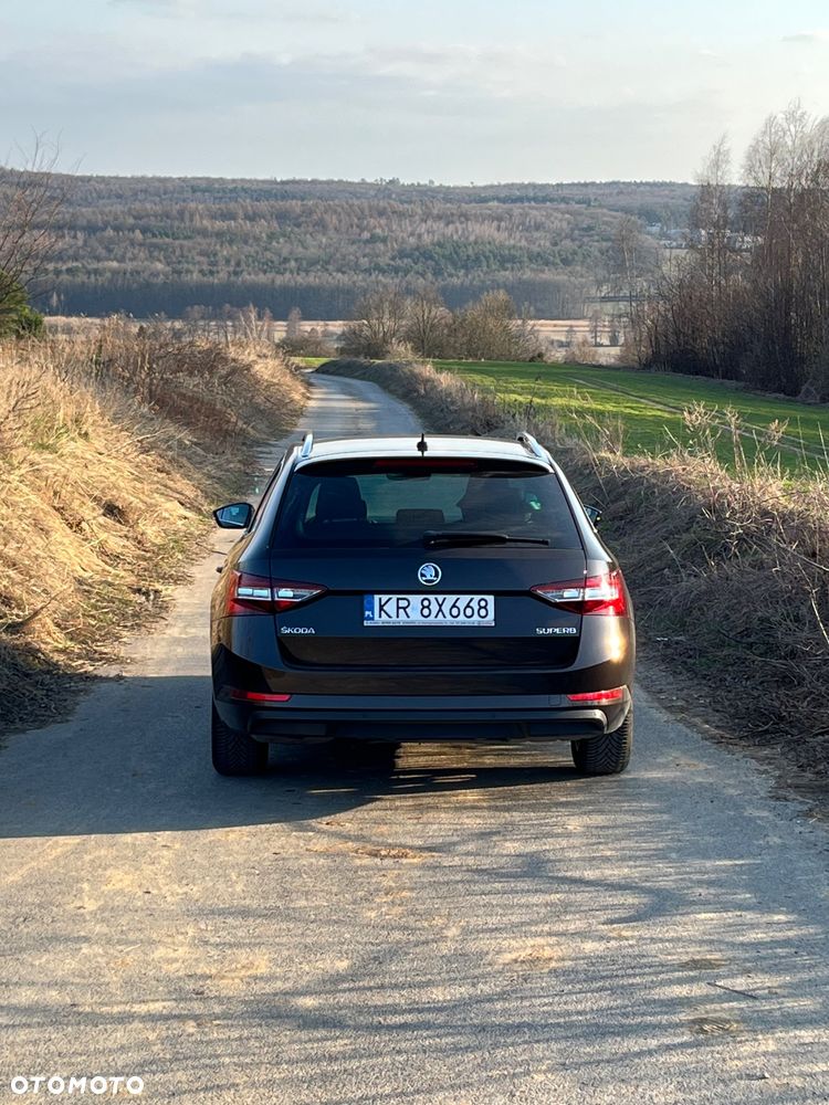 Skoda Superb 1.4 TSI ACT Active - 18