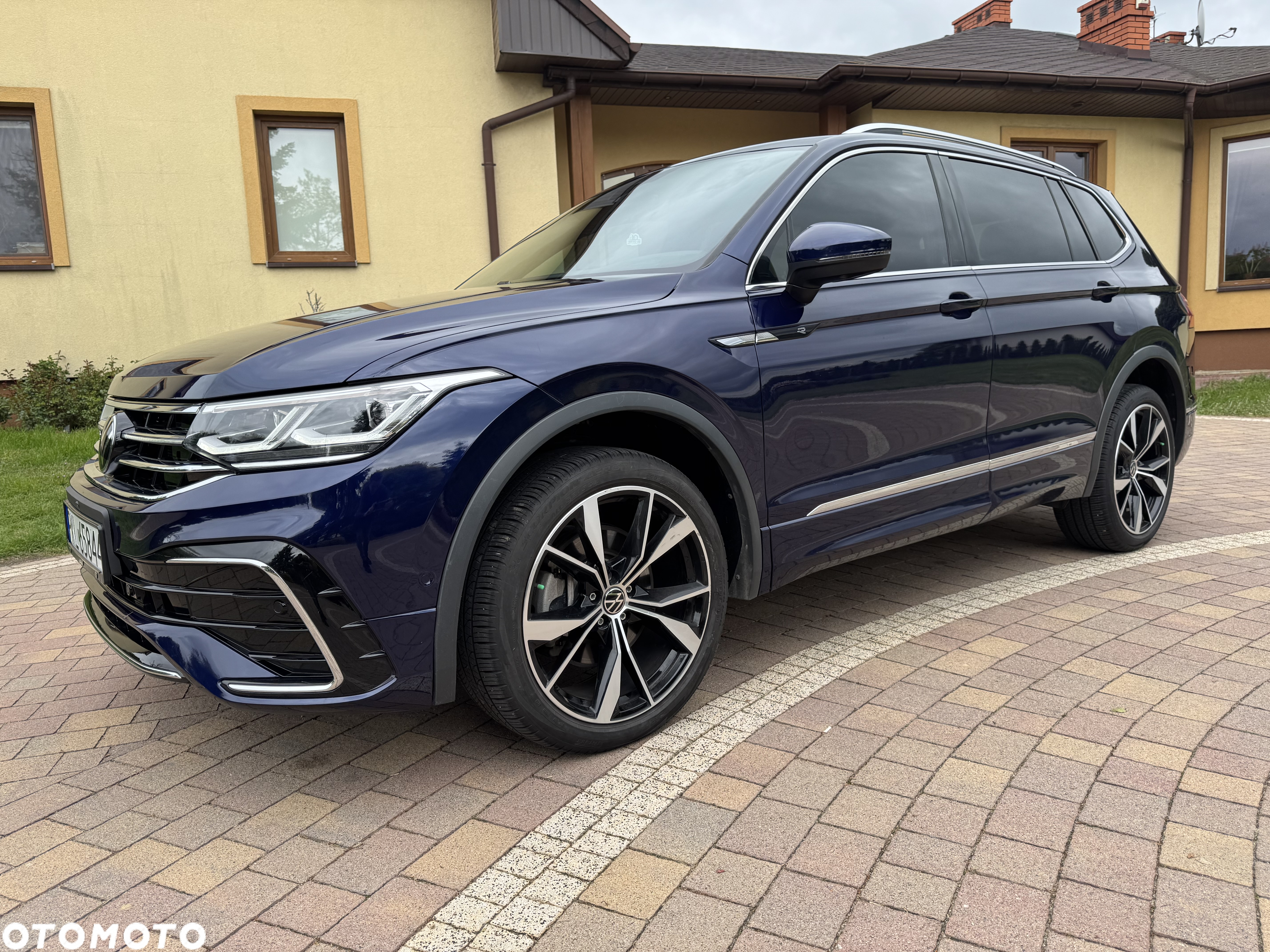 Volkswagen Tiguan Allspace - 14