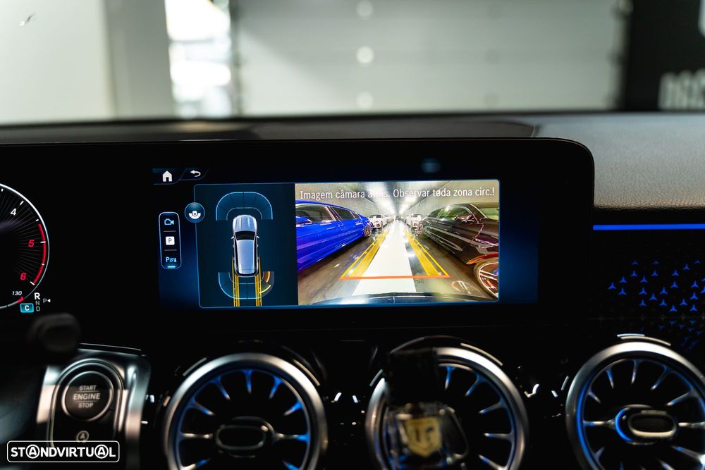 Mercedes-Benz GLB 200 d 8G-DCT Progressive Advanced - 13