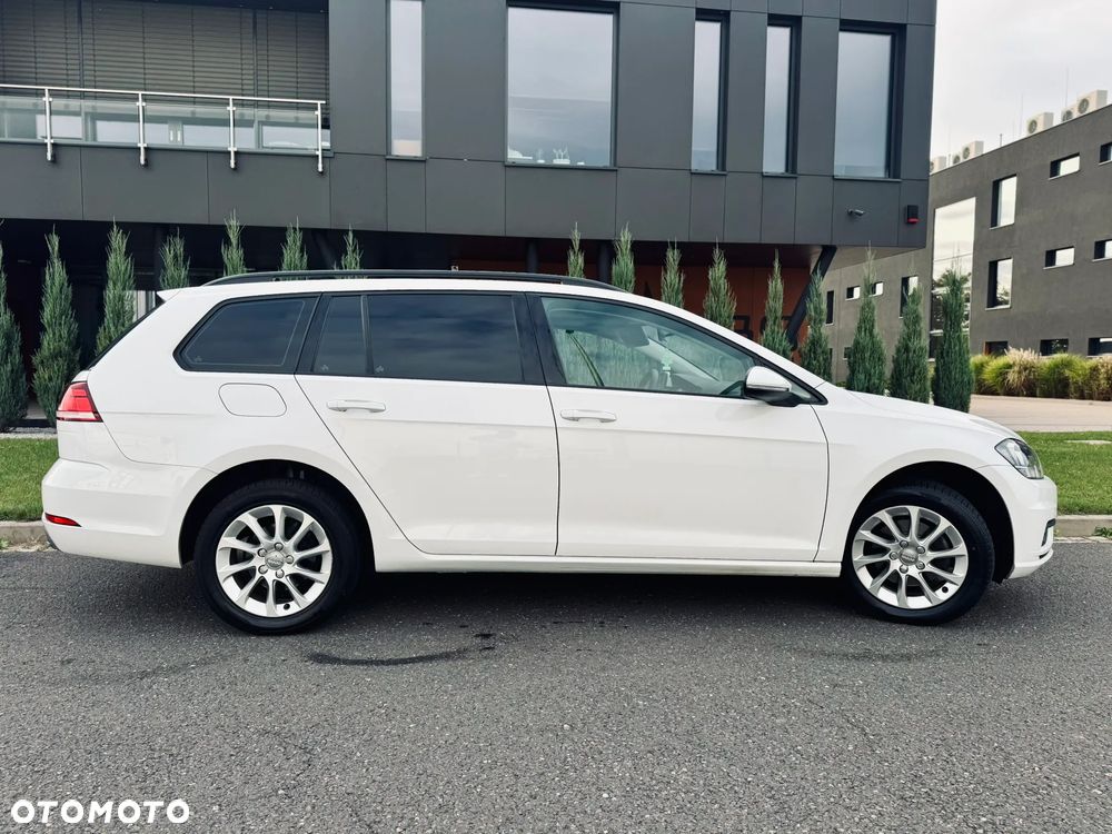Volkswagen Golf 1.6 TDI (BlueMotion Technology) Trendline - 6
