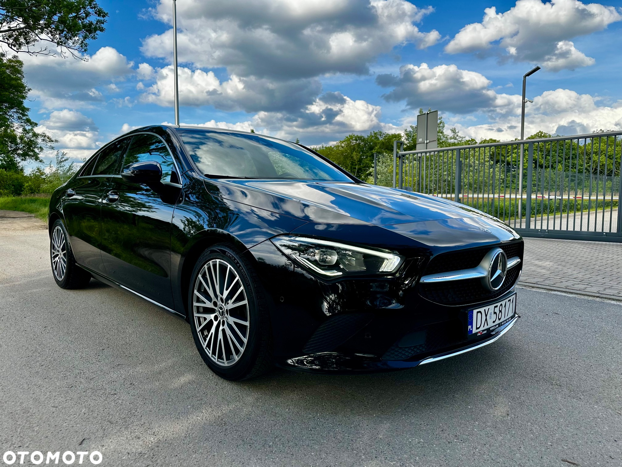 Mercedes-Benz CLA 180 Progressive 7G-DCT - 11