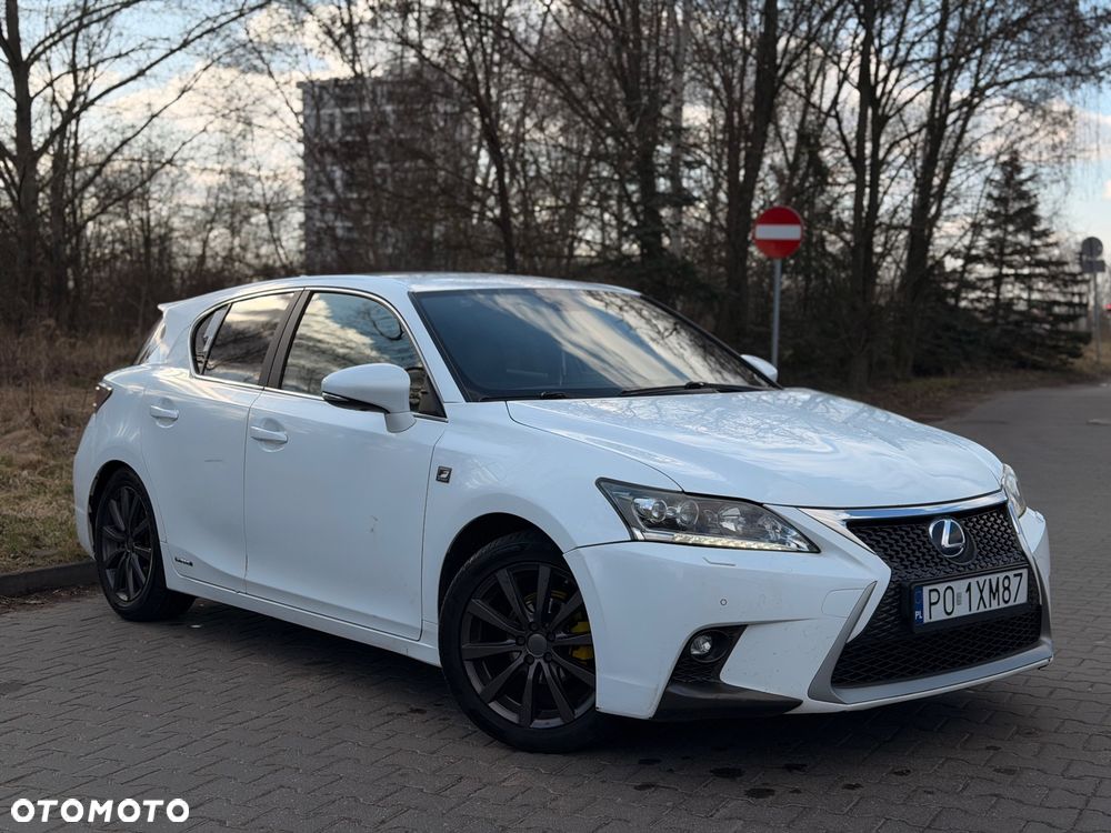 Lexus CT 200h F Sport - 14