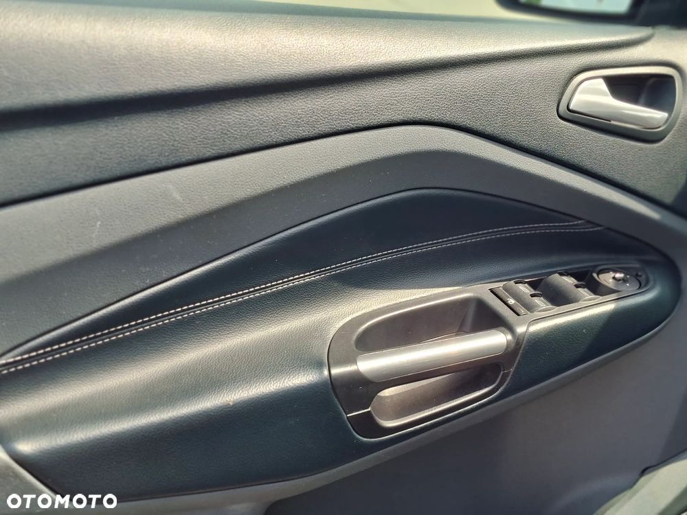 Ford C-MAX 2.0 TDCi Titanium MPS6 - 22