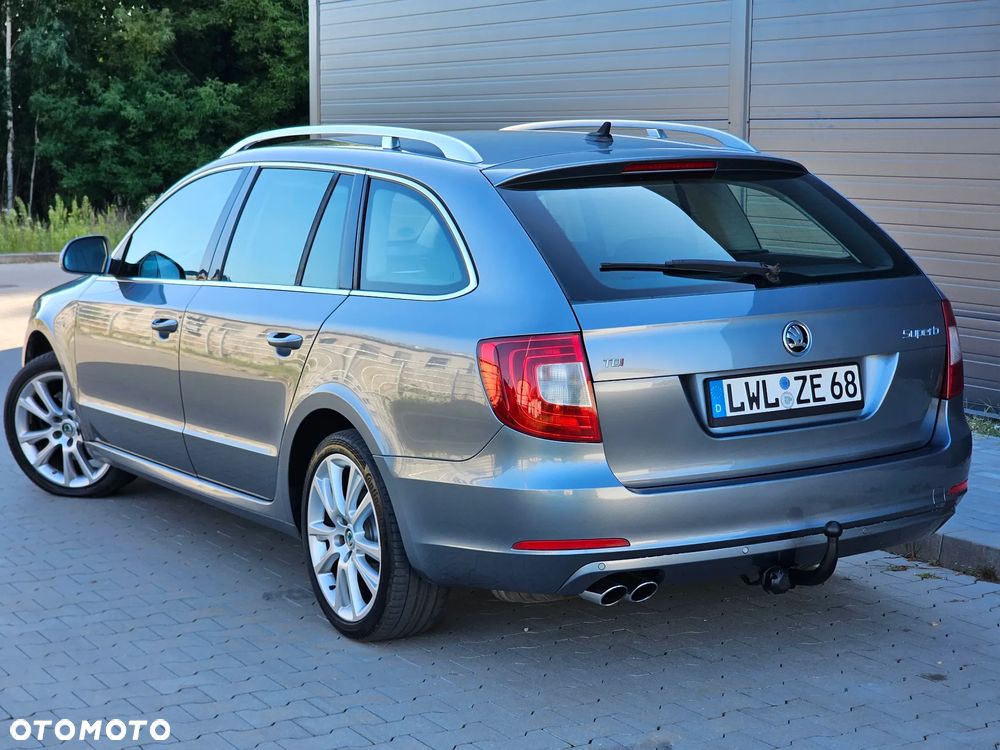 Skoda Superb 2.0 TDI Exclusive - 12