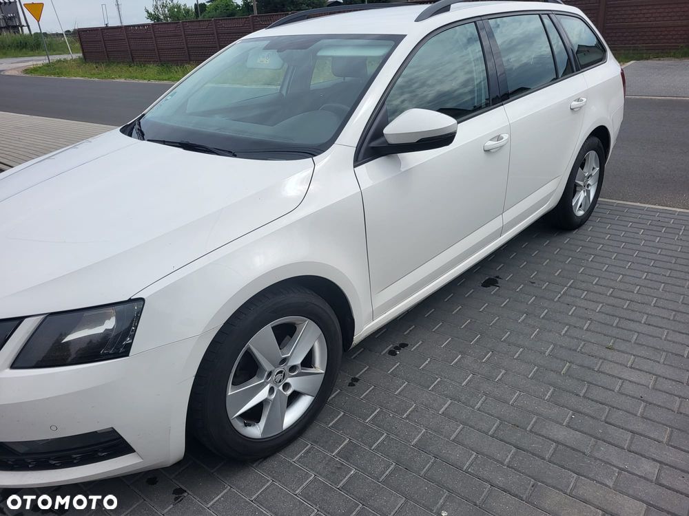 Skoda Octavia - 2