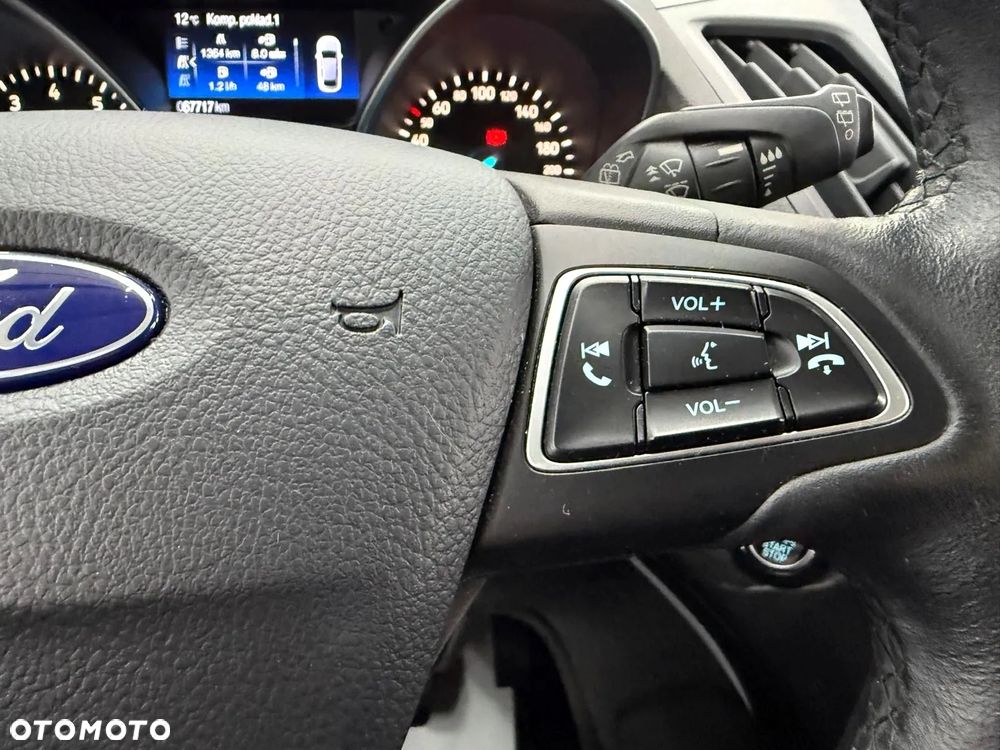Ford Kuga 1.5 EcoBoost 2x4 Titanium - 15