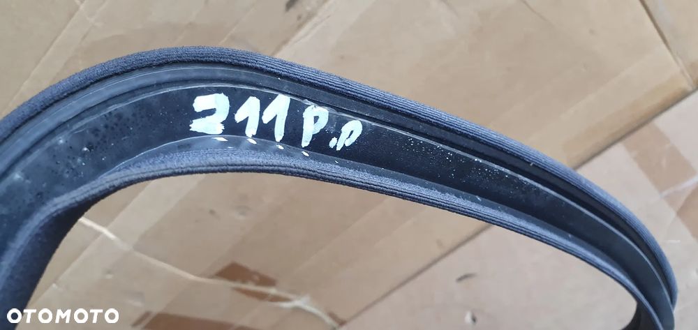 Uszczelka drzwi prawy przód przednia prawa Mercedes E-Klasa W211 - 7