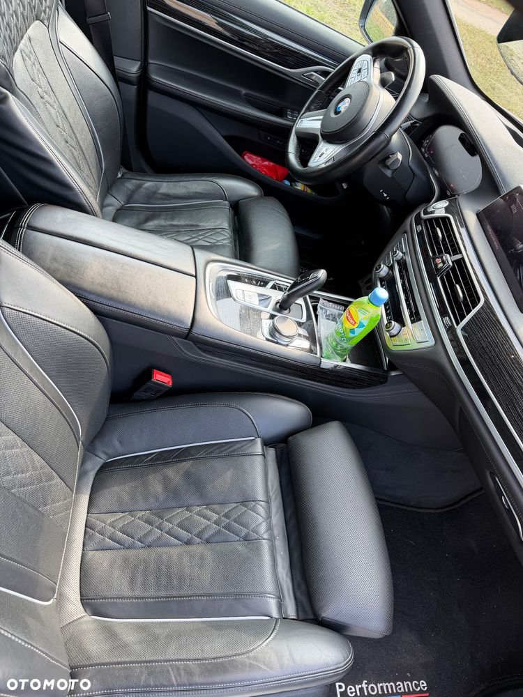 BMW Seria 7 - 14