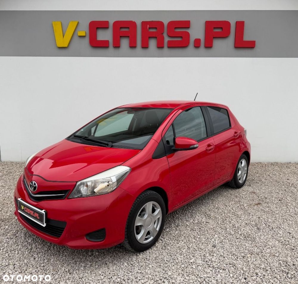 Toyota Yaris - 11