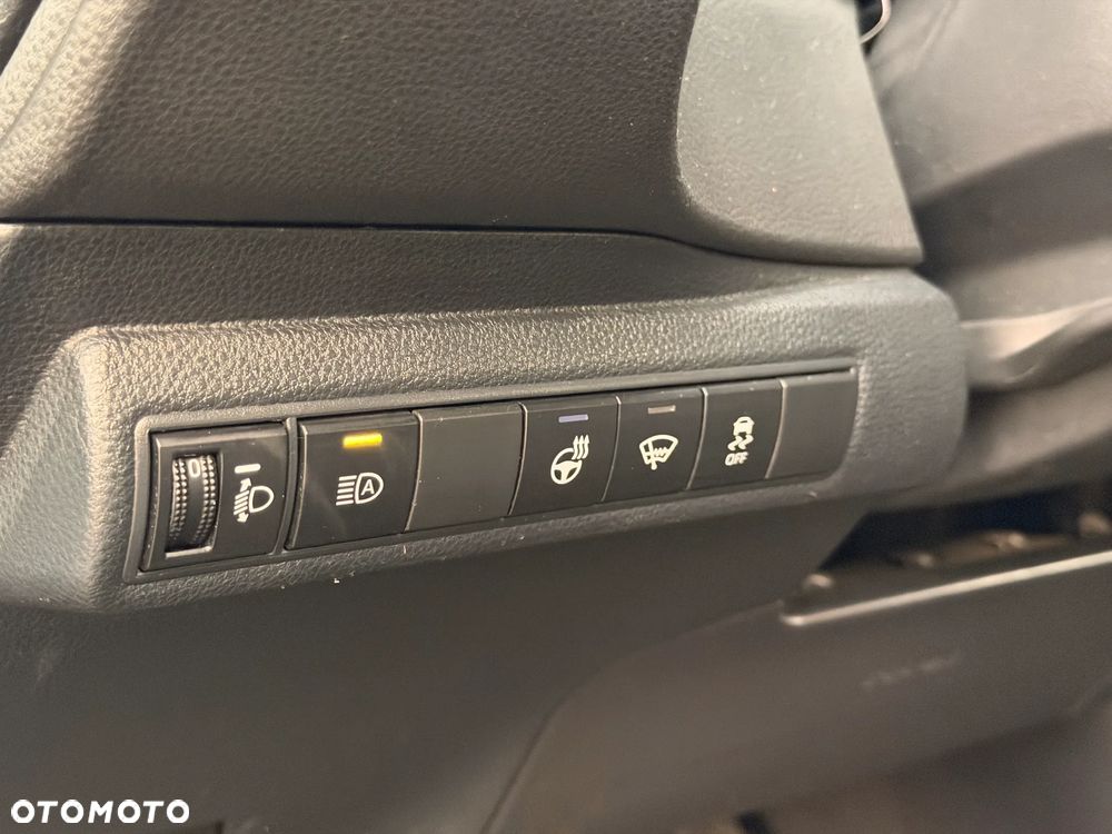 Toyota Corolla - 29