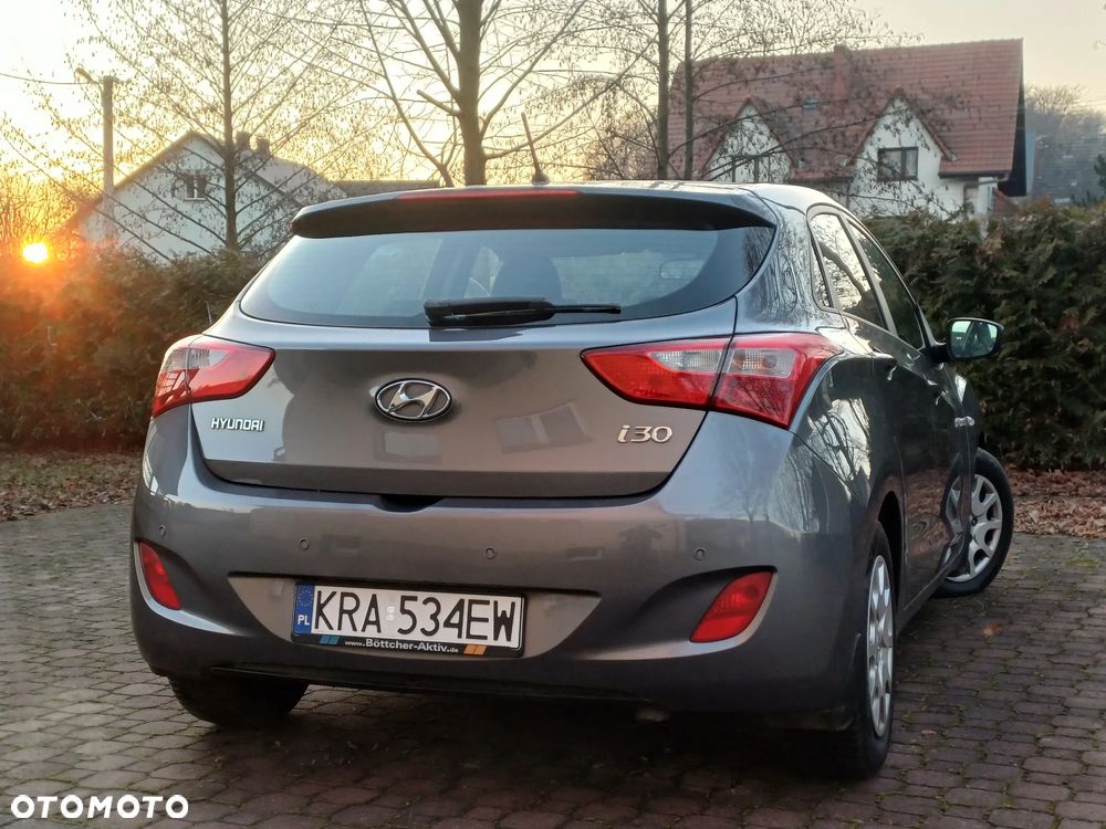 Hyundai i30 1.6 Style - 10