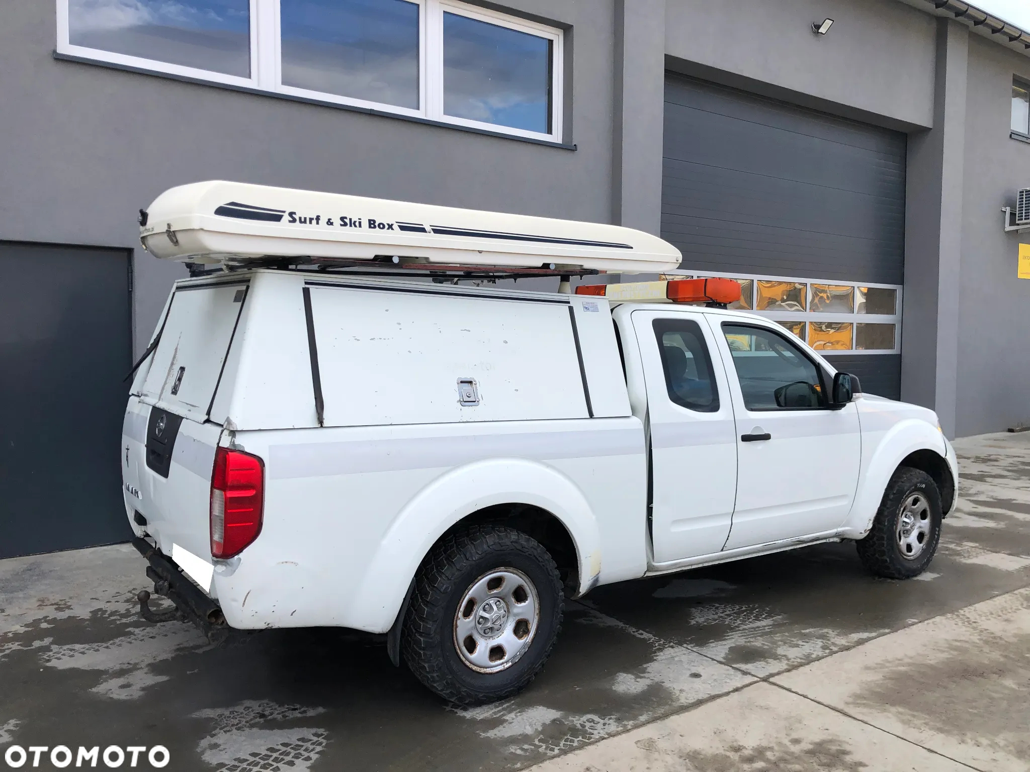 Nissan Navara 2.5 D FE Long
