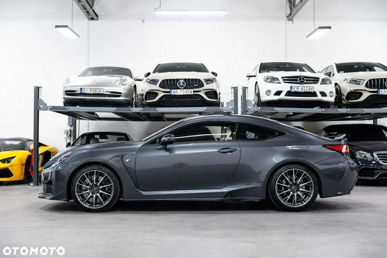 Lexus RC - 7