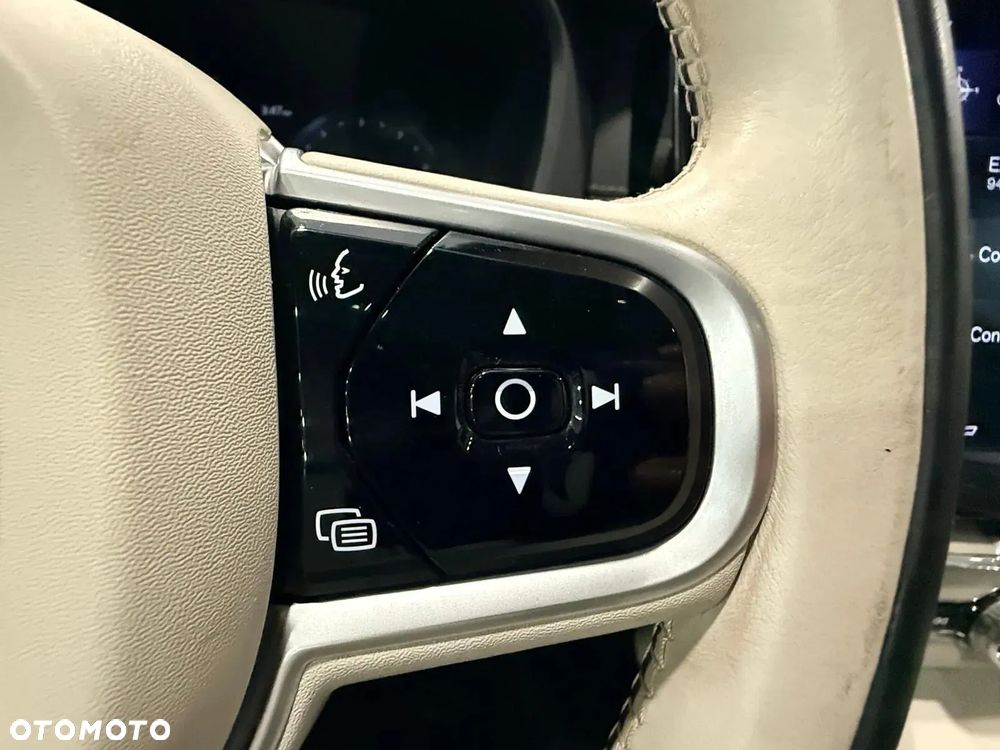Volvo XC 60 T5 GPF AWD Inscription - 17