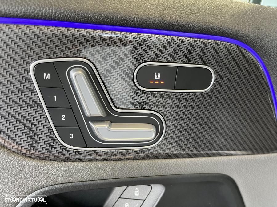 Mercedes-Benz GLA 250 e AMG Line - 38