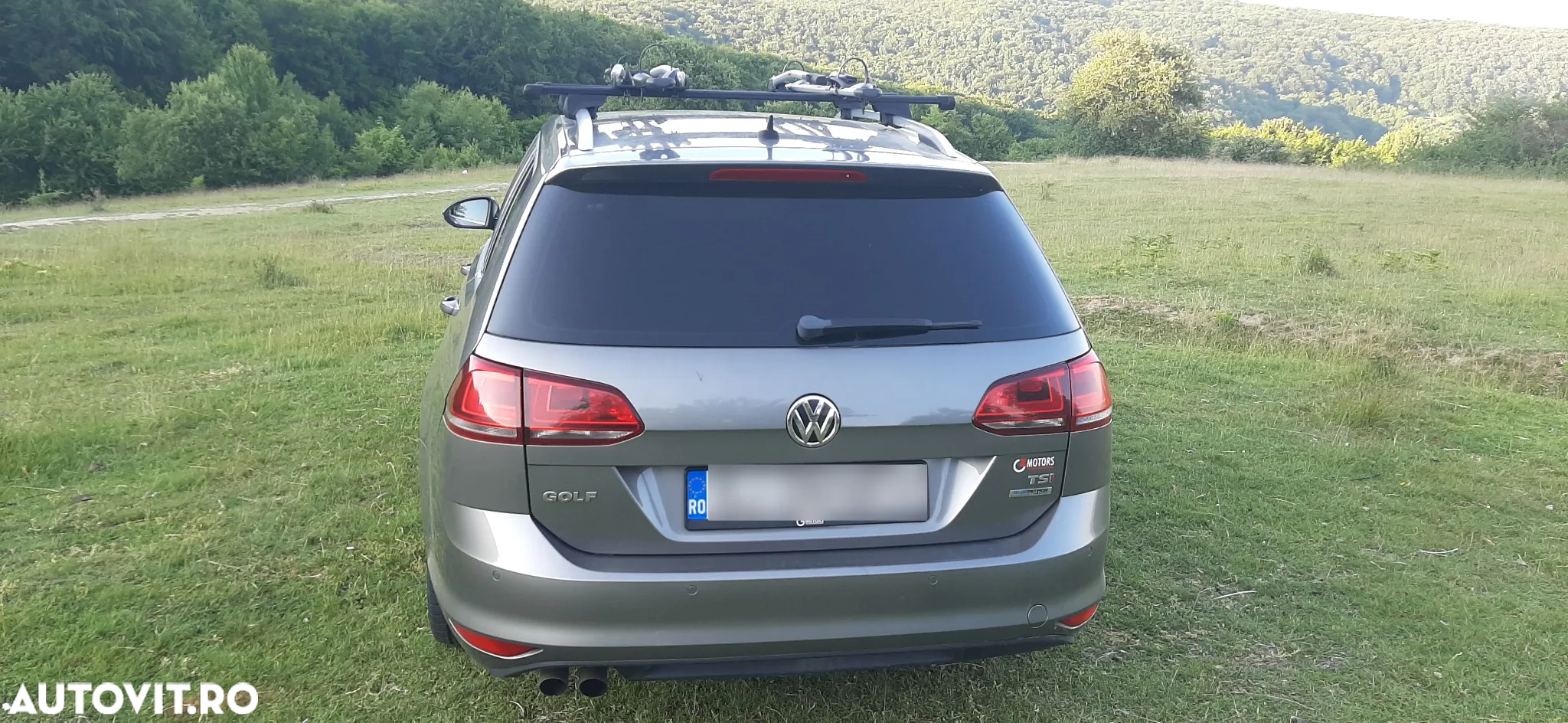 Volkswagen Golf 1.4 TSI BMT Highline - 4