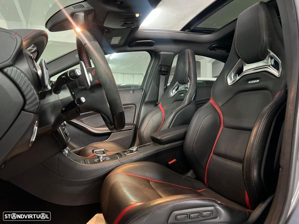 Mercedes-Benz A 45 AMG 4-Matic - 5