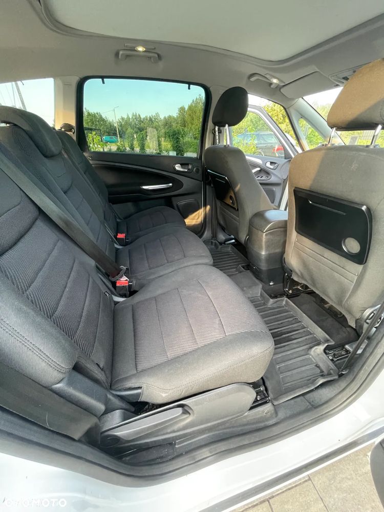 Ford S-Max 2.0 TDCi DPF Business Edition - 8