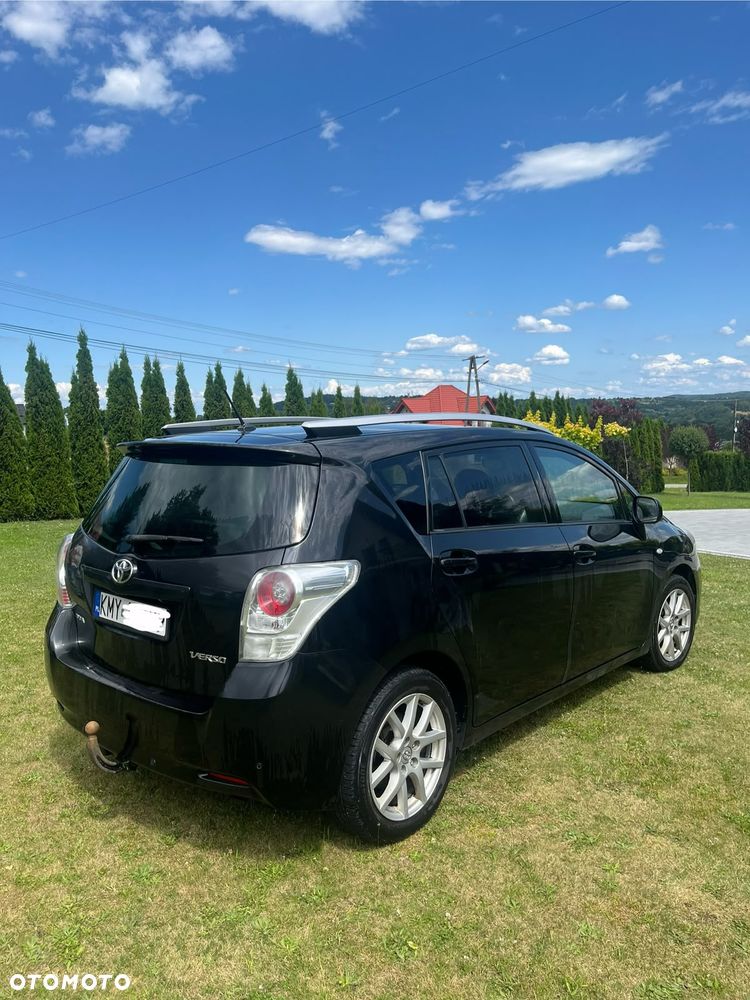 Toyota Verso 1.8 Travel - 4
