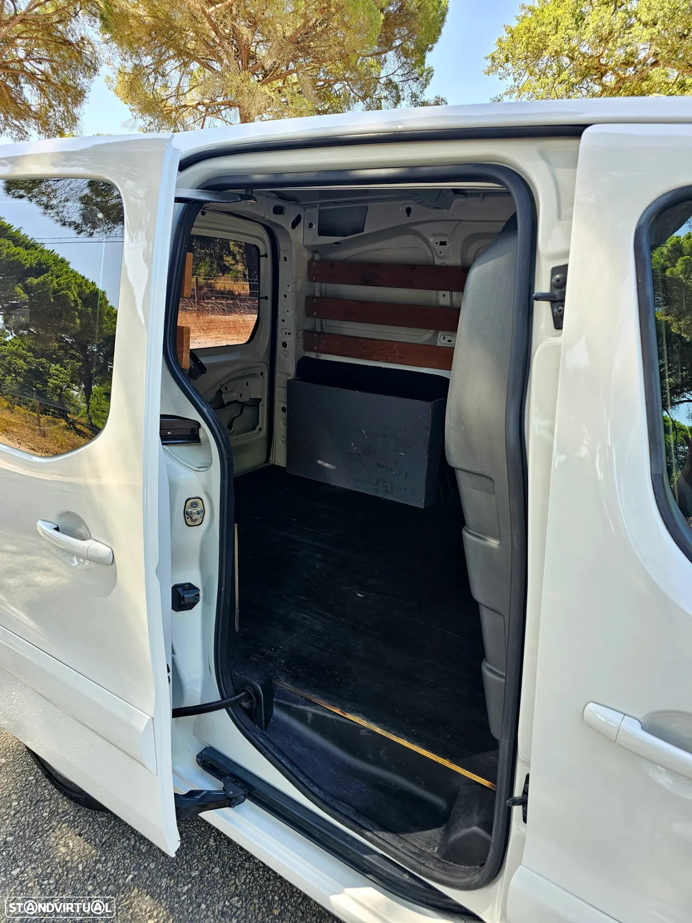 Peugeot Partner 1.6 BlueHDi Style ETG6 - 8