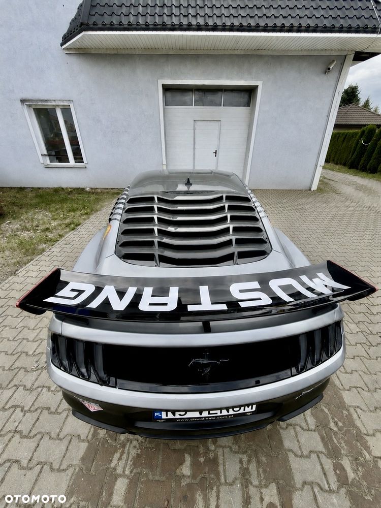 Ford Mustang 5.0 V8 GT - 18