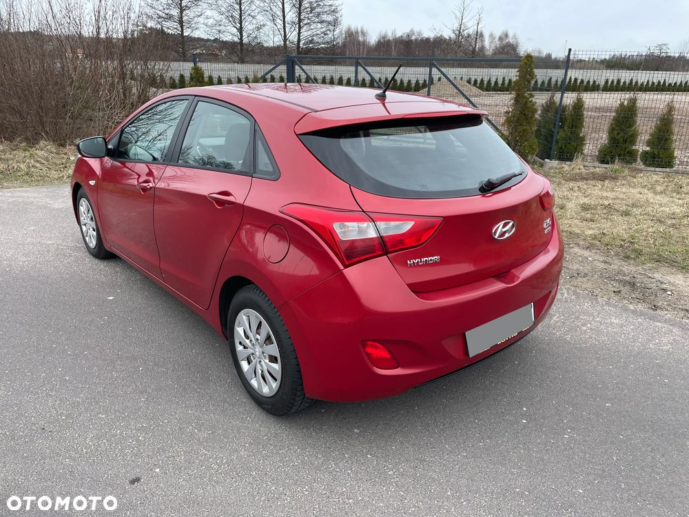 Hyundai i30 1.6 CRDi BlueDrive Classic - 26