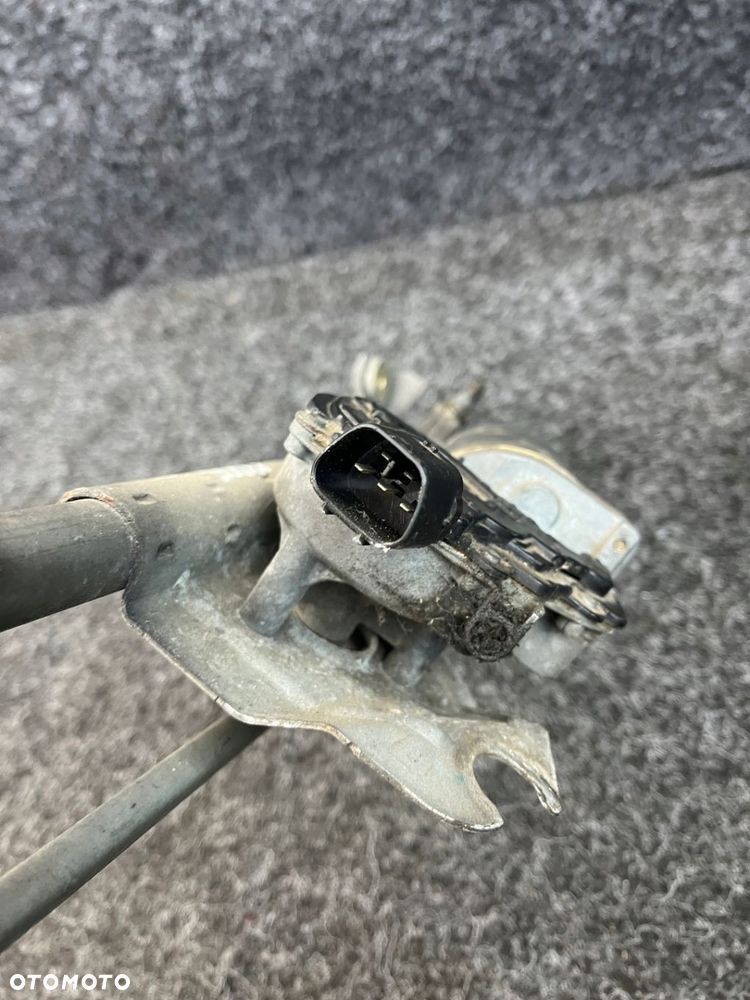 toyota yaris I HB lift mechanizm wycieraczek 851100D020 - 2