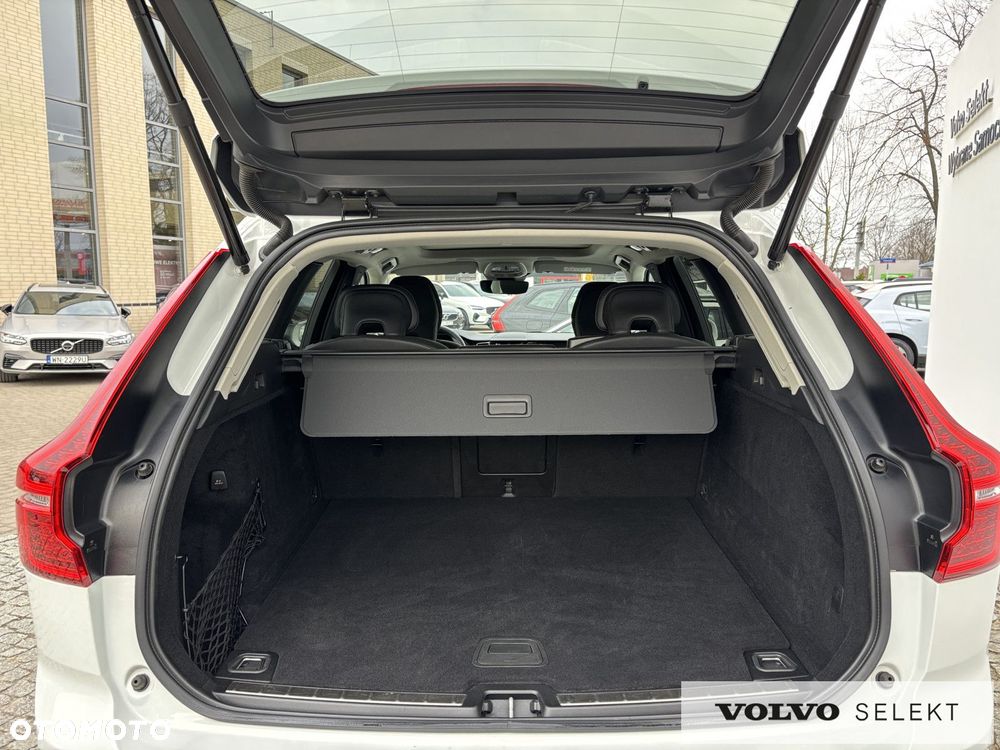 Volvo XC 60 - 25