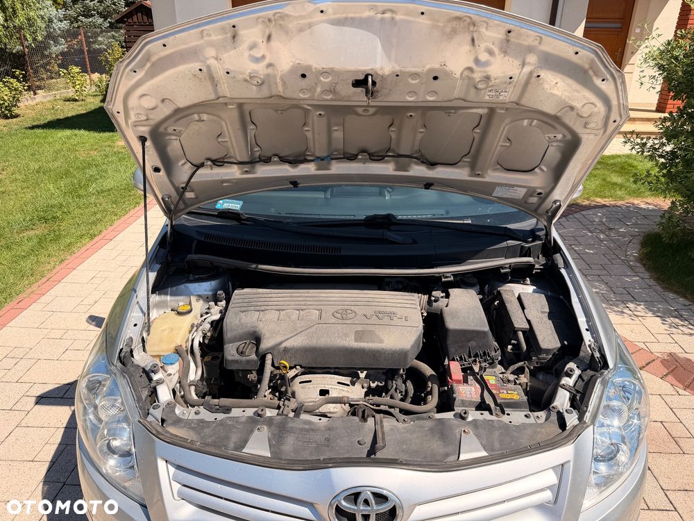 Toyota Auris 1.33 VVT-i Active - 10