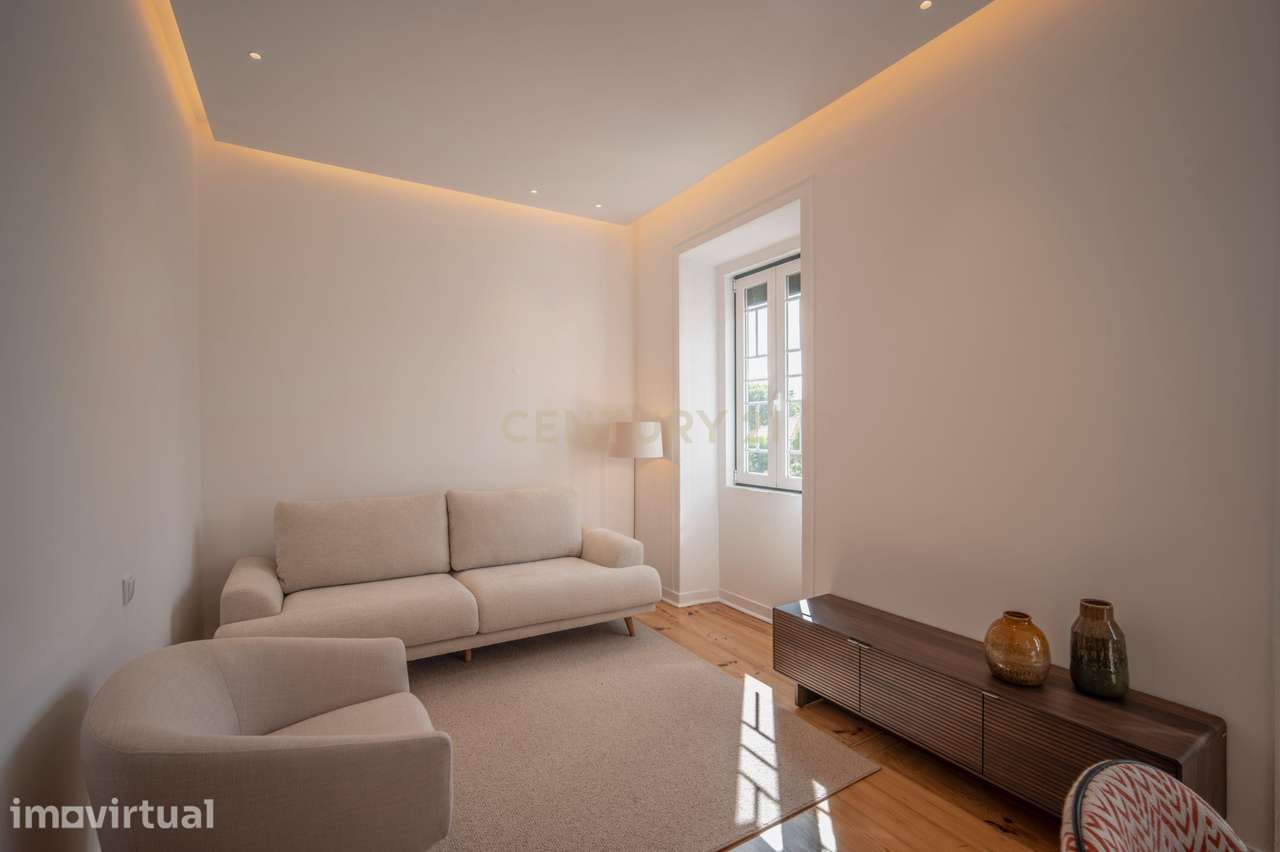 Apartamento T4 com Terraço e Jardim Privativo no Centro de Cascais - Grande imagem: 3/29
