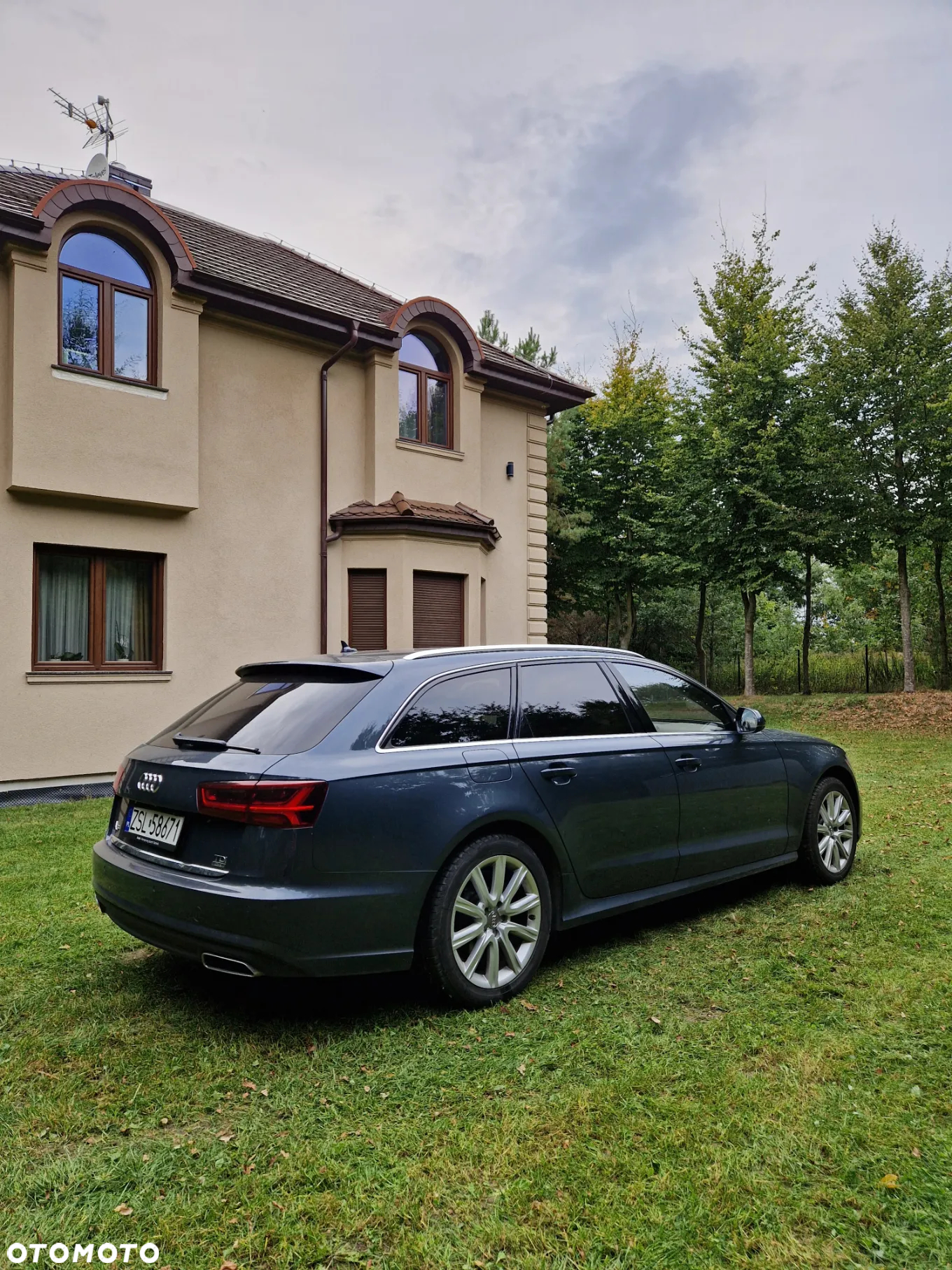 Audi A6 Avant 2.0 TDI Ultra S tronic - 5