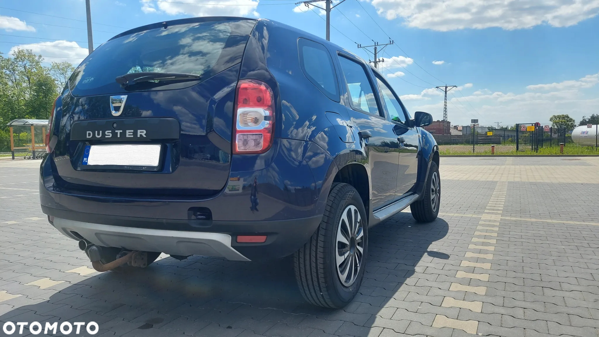 Dacia Duster 1.6 SCe Laureate S&S - 9