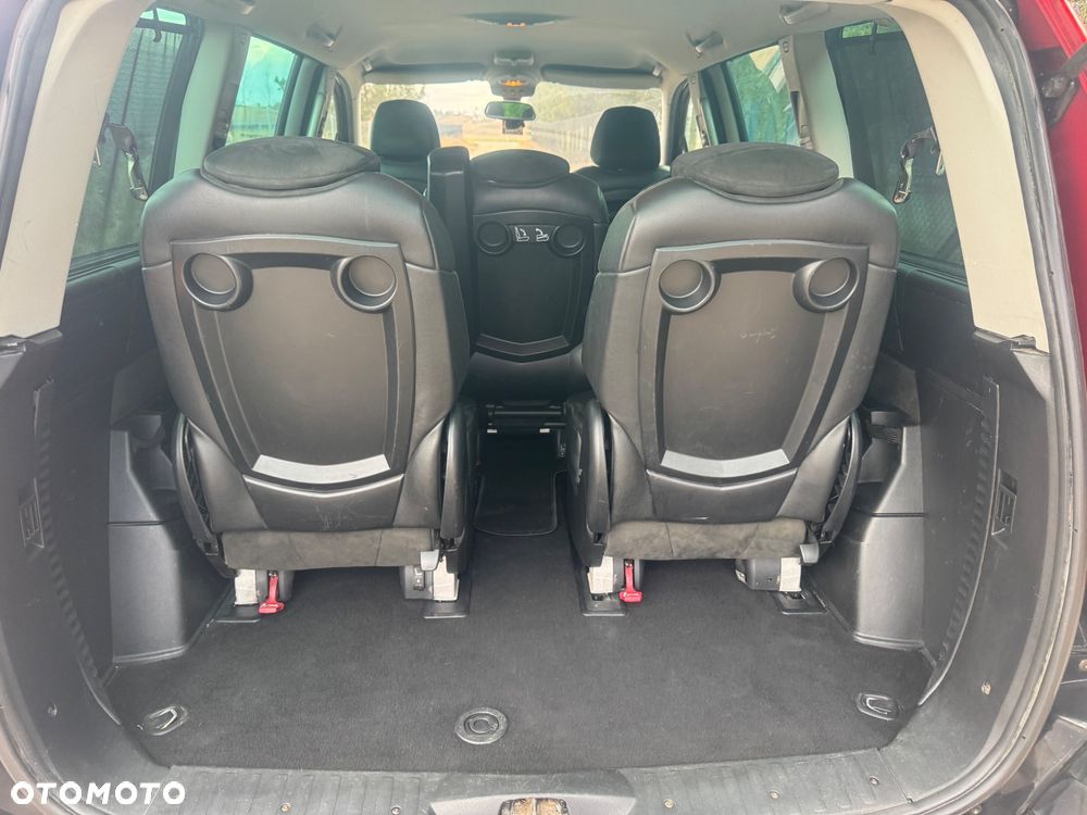 Citroën C8 2.0 HDi Exclusive - 28