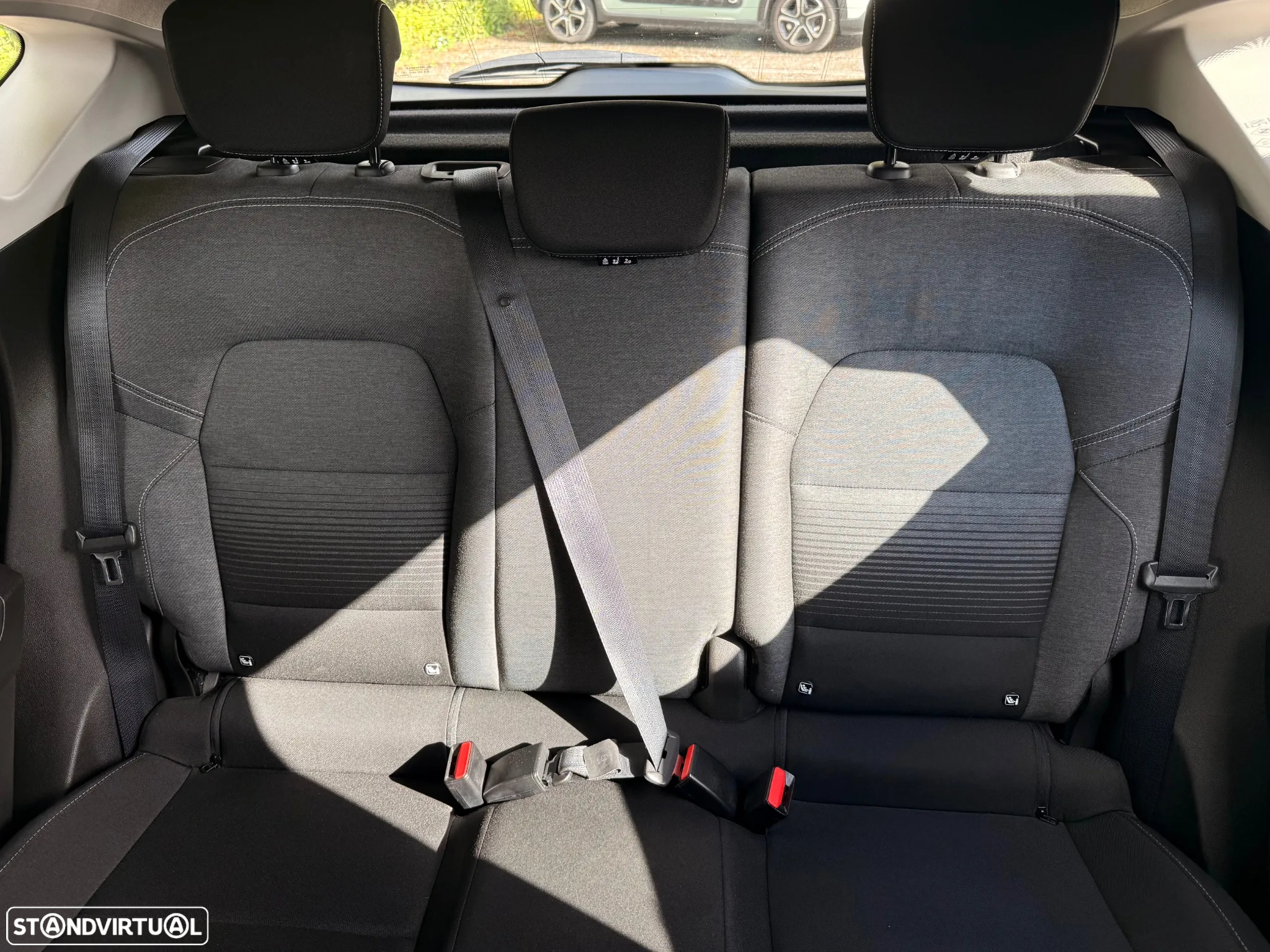 Renault Captur BLUE dCi 115 EDC INTENS - 20