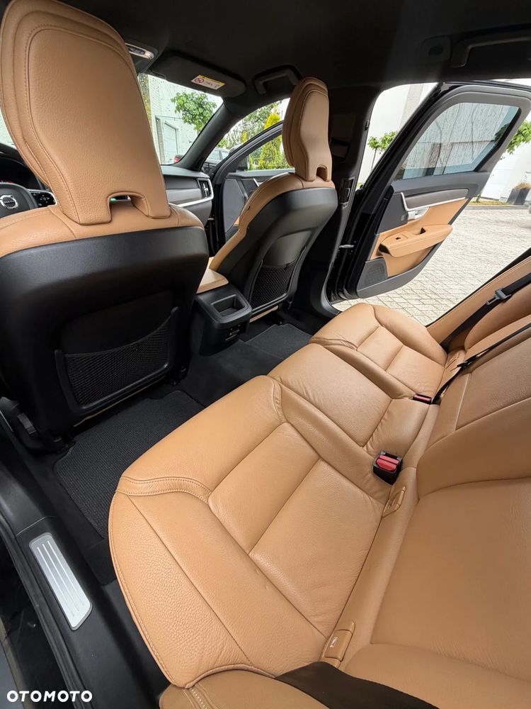 Volvo V90 D5 AWD Momentum - 16