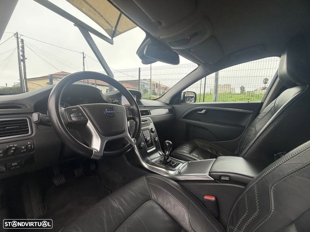 Volvo XC 70 2.0 D3 Drive V.Ocean Race Start/Stop - 22