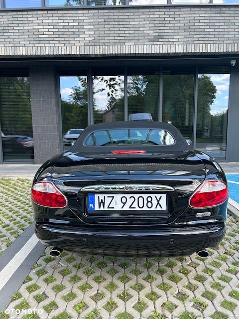 Jaguar XK8 Cabriolet - 4