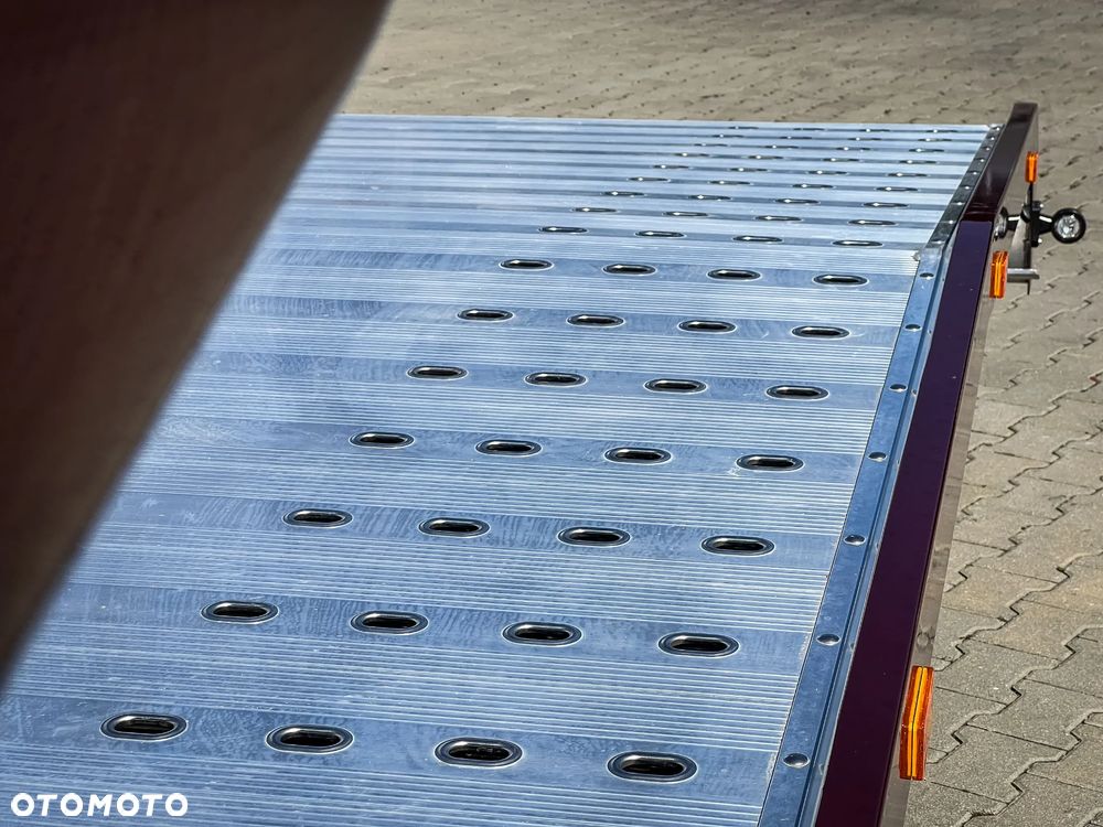 Iveco 35S18HA8 3.0 Diesel 180 KM AT8 'ZF' Autolaweta, Sypialnia, GSC - 13