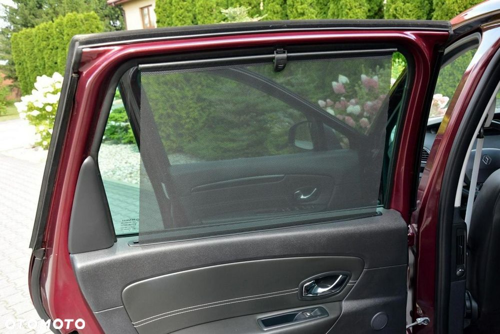 Renault Scenic ENERGY TCe 130 BOSE EDITION - 24