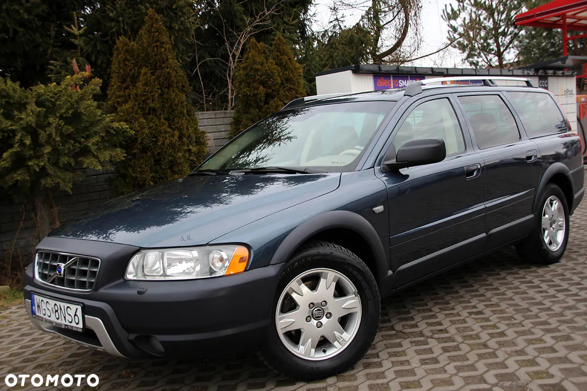 Volvo XC 70 D5 AWD Momentum - 14